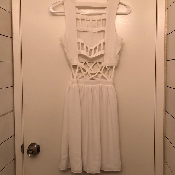 Lattice Work White Mini Dress Lovers and Friends - Picture 2 of 5